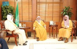 مفتي عام المملكة يستقبل الرئيس التنفيذي لهيئة الإذاعة والتلفزيون
