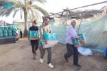 مركز الملك سلمان للإغاثة يواصل توزيع مساعداته الإنسانية للمتضررين في قطاع غزة