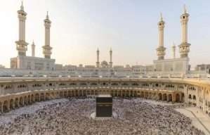 “العناية بالحرمين” تدعو المعتمرين إلى التخطيط المبكر واختيار أوقات الكثافة الأقل