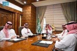 محافظ جدة يطّلع على مشاريع مجموعة “روشن” في المحافظة