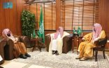 مفتي عام المملكة يستقبل رئيس الشؤون الدينية بالمسجد الحرام والمسجد النبوي