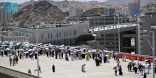 حجاج بيت الله الحرام يرمون الجمرات الثلاث في أول أيام التشريق
