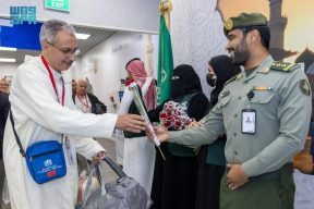 وصول أولى رحلات مستفيدي مبادرة “طريق مكة” من مطار سلا الدولي بالمملكة المغربية