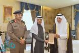 فيديو | أمير مكة يكرّم شباباً أنقذوا 3 أطفال احترقت شقتهم بالعاصمة المقدسة