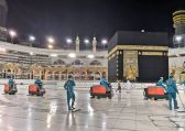 شؤون الحرمين: 4 آلاف عامل وعاملة لتطهير المسجد الحرام على مدار الساعة