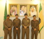 “القرشي” يقلد عدد من الضباط رتبهم الجديدة