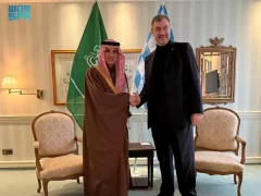 وزير الدولة للشؤون الخارجية يلتقي رئيس وزراء إقليم بافاريا الألمانية