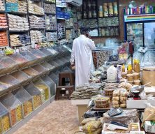 استعدادات أهالي مكة المكرمة لاستقبال شهر رمضان.. عاداتٌ متوارثة تعبق بروحانية المكان