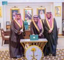 أمير منطقة القصيم يُدشِّن مبادرةً لتسهيل أداء العمرة بـ50 رحلة خلال شهر رمضان