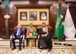 سمو وزير الدفاع يستقبل وزير الدفاع التركي