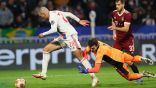 إسلام سليماني سجل هدفين.. ليون يهزم سلافيا براغ ويتأهل لدور الـ32 في الدوري الأوروبي