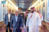 رئيس جمهورية مصر يصل إلى جدة وسمو ولي العهد في مقدمة مستقبليه