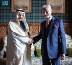 سمو وزير الخارجية يلتقي وزير خارجية الهند