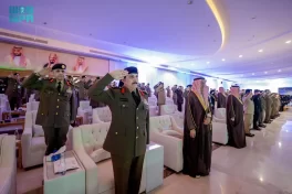 تحت رعاية الأمير عبدالعزيز بن سعود.. مدير الأمن العام يشهد تخريج الدورة التأهيلية للفرد الأساسي للمجندات الدفعة الـ (8) بمعهد التدريب النسوي