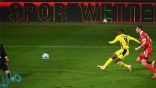 يوسف موكوكو نجم بروسيا دورتموند يدخل التاريخ بـ”هدف” في الدوري الألماني (فيديو)