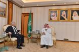 وزير الحج والعمرة يستقبل السفير الأمريكي
