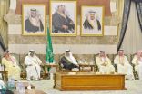 أمير مكة يستقبل المهنئين بالعيد