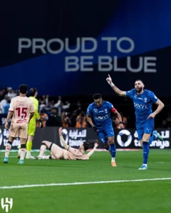 بنزيما: نلعب كمجموعة.. وكل المباريات نهائيات