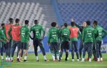 الأخضر يؤدي تدريباته استعدادًا لملاقاة الكويت في “خليجي 23”