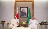خادم الحرمين الشريفين يستقبل ملك مملكة البحرين