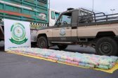 الأفواج الأمنية بمنطقة جازان تقبض على مواطن بحوزته (114) كيلوجرامًا من نبات القات المخدر