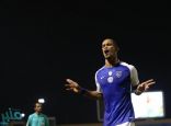 الهلال يفوز على القادسية ويتصدر الترتيب