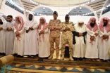 أداء صلاة الميت على شهيدي وزارة الحرس الوطني