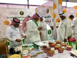 عرض أكثر من 15 ألف كيلو مع انطلاق مهرجان العسل السابع في المجاردة