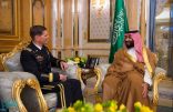ولي العهد يبحث مع قائد القيادة المركزية الأمريكية جهود مكافحة الإرهاب