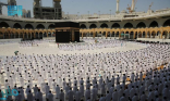 إدارة الحشود بالمسجد الحرام تخصص 870 موظفًا وموظفة لتفويج المعتمرين والمصلين